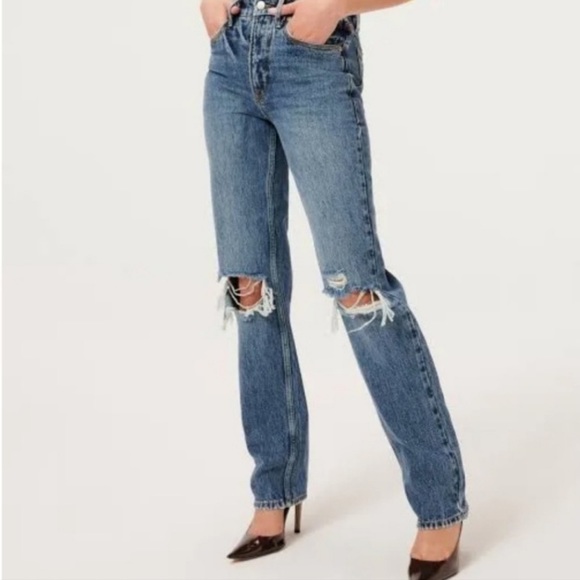 Good American Denim - Good American Good 90s Slim Ripped Knee Straight Jeans in Indigo061 (6)